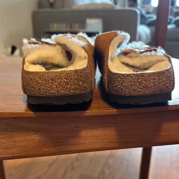 Birkenstock Shearling Lined Arizona Sandals - Picture 6 of 7